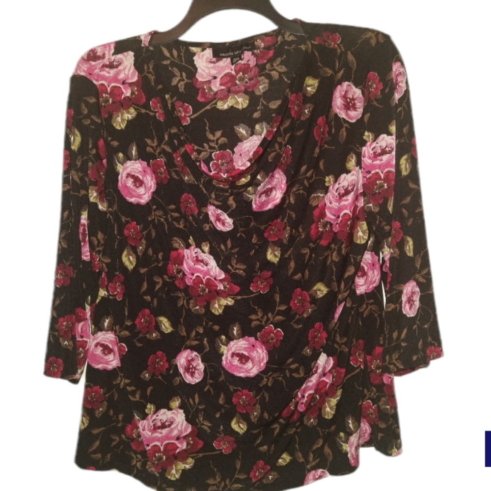 XL Briggs New York drape neck top